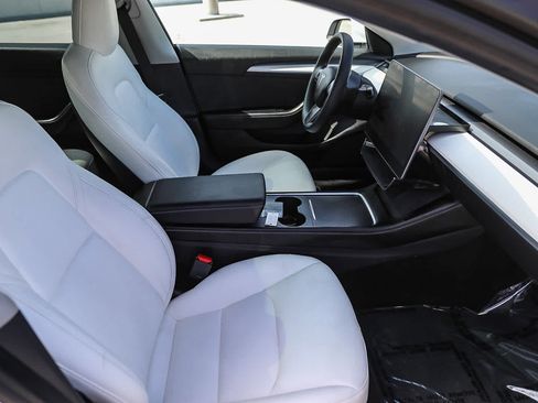 Used 2021 Tesla Model 3 Performance AWD/4WD image 16