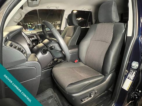 Used 2024 Toyota 4Runner TRD Off-Road image 3