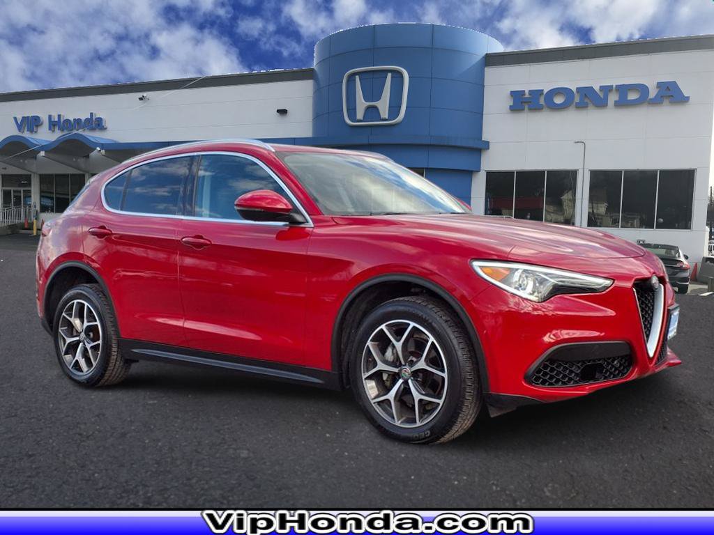 Used 2019 Alfa Romeo Stelvio Ti AWD/4WD image 1