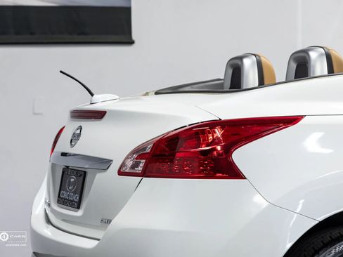 Used 2011 Nissan Murano CrossCabriolet Sport Utility 2 image 17