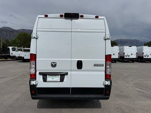 Used 2023 RAM ProMaster 3500 FWD image 5