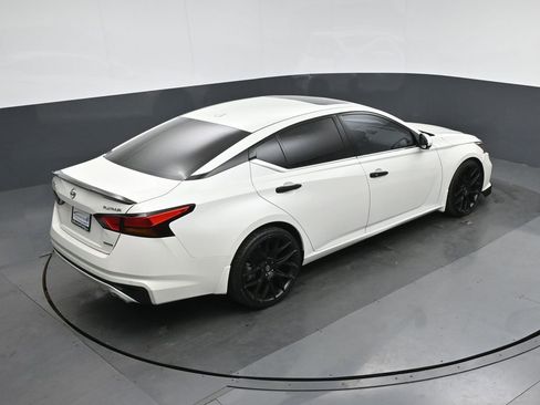 Used 2020 Nissan Altima 2.0 Platinum FWD image 60