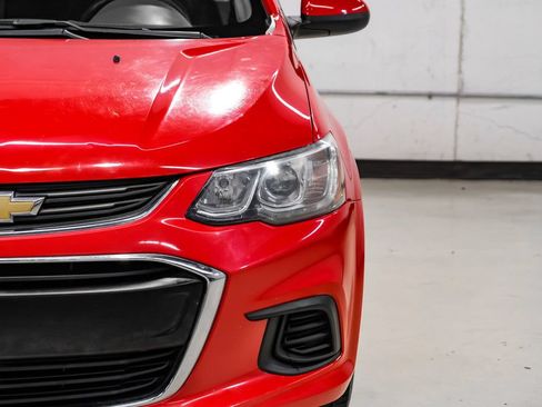 Used 2018 Chevrolet Sonic LT FWD image 44