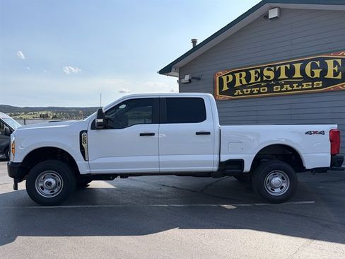 Used 2024 Ford F250 XL AWD/4WD image 12