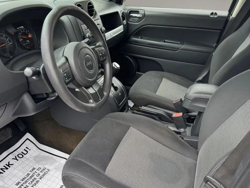 Used 2016 Jeep Compass Sport w/ Power Value Group FWD image 10