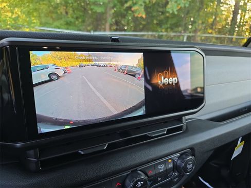 New 2025 Jeep Wrangler Sport S image 23