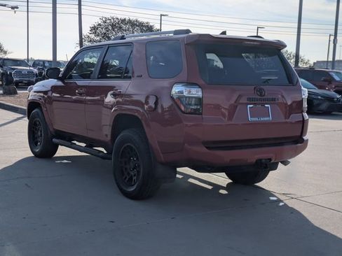 Certified 2023 Toyota 4Runner SR5 image 8