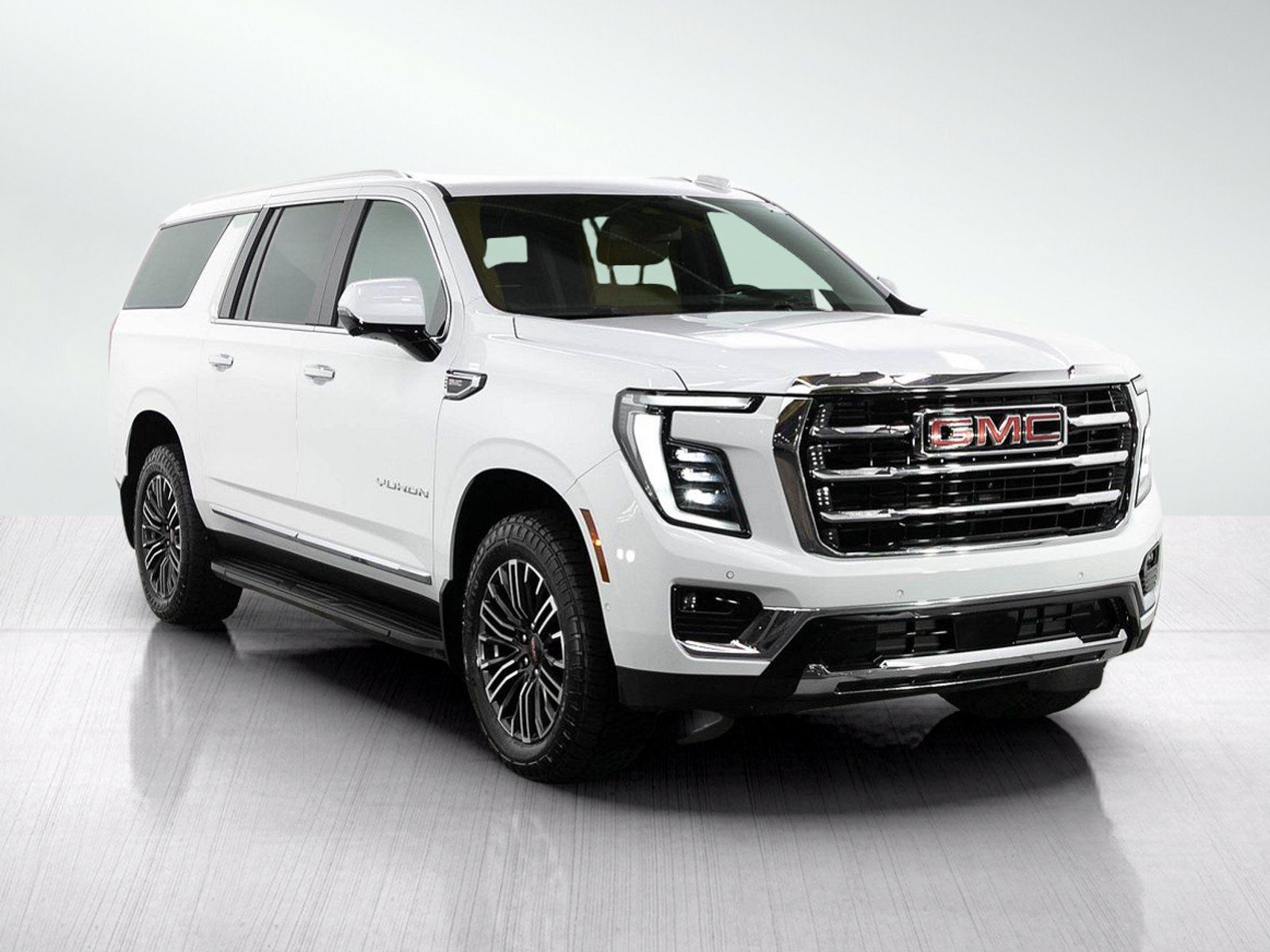 Used 2025 GMC Yukon XL Elevation AWD/4WD image 7