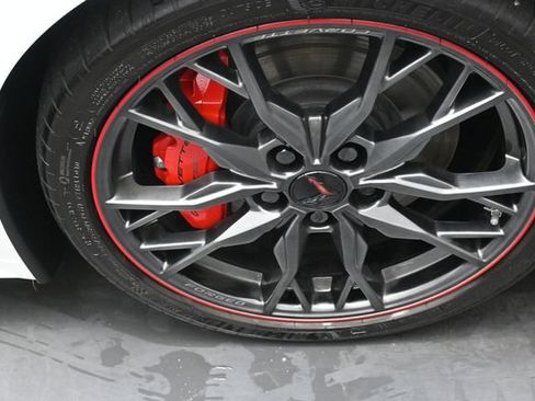 Used 2026 Chevrolet Corvette Stingray Preferred Conv w/ Z51 Performance Package RWD image 22