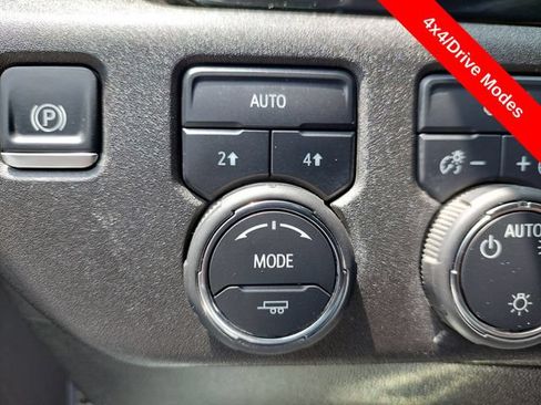 Used 2024 Chevrolet Silverado 1500 LT AWD/4WD image 14