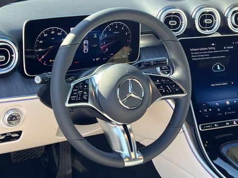 New 2026 Mercedes-Benz CLE 300 4MATIC Coupe image 16