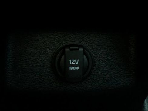 Used 2022 Kia Telluride EX w/ EX Premium Package image 16