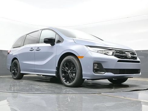 Used 2025 Honda Odyssey Sport-L image 27