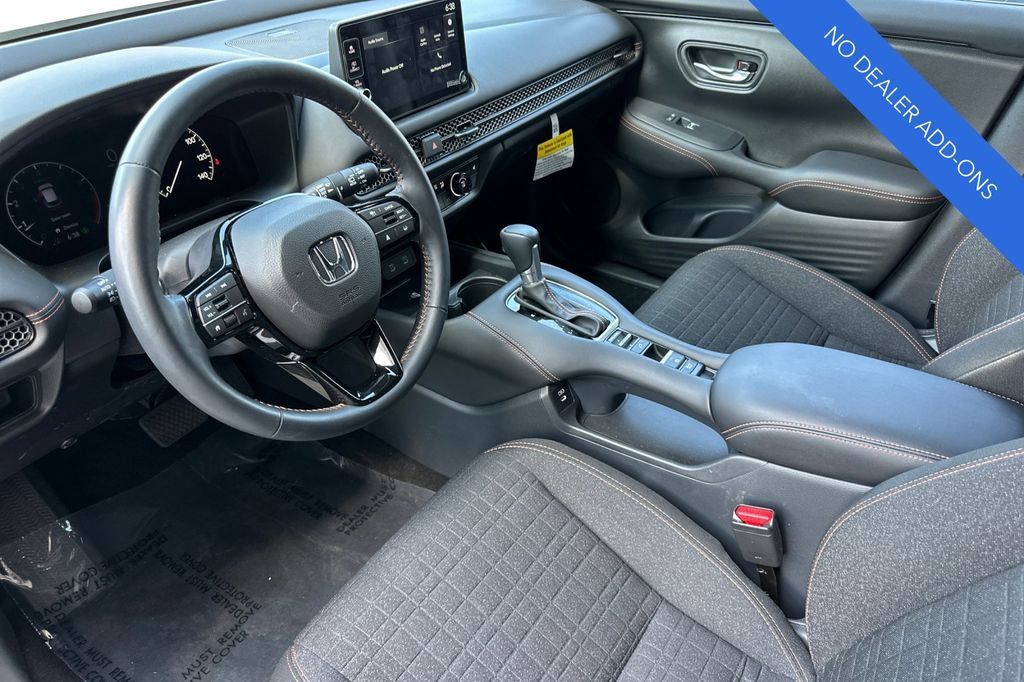 Certified 2027 Honda HR-V Sport image 10