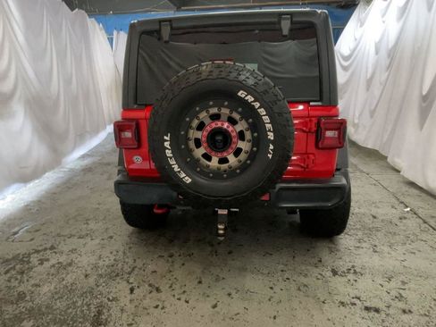Used 2019 Jeep Wrangler Unlimited Rubicon w/ Dual Top Group AWD/4WD image 8