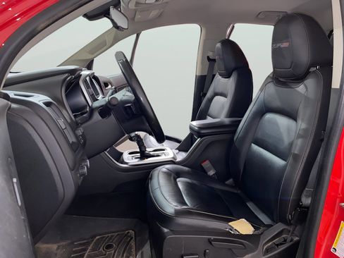 Used 2018 Chevrolet Colorado ZR2 image 11