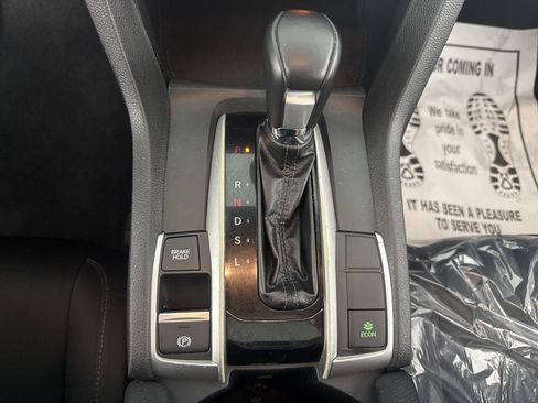 Certified 2019 Honda Civic EX image 32