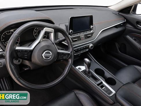 Used 2019 Nissan Altima 2.5 SR w/ SR Premium Package AWD/4WD image 11