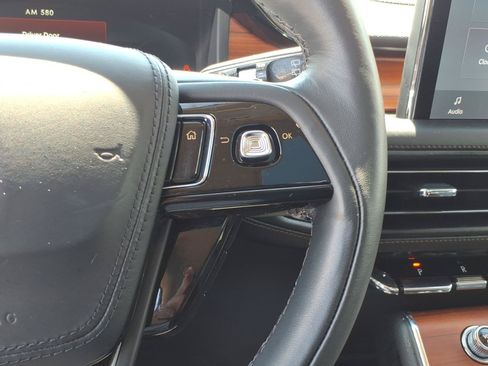 Used 2023 Lincoln Aviator Reserve w/ Equipment Group 201A AWD/4WD image 21