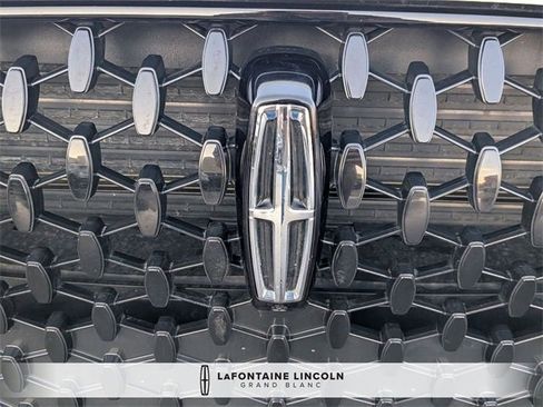 Certified 2023 Lincoln Corsair Reserve w/ Equipment Group 201A image 9