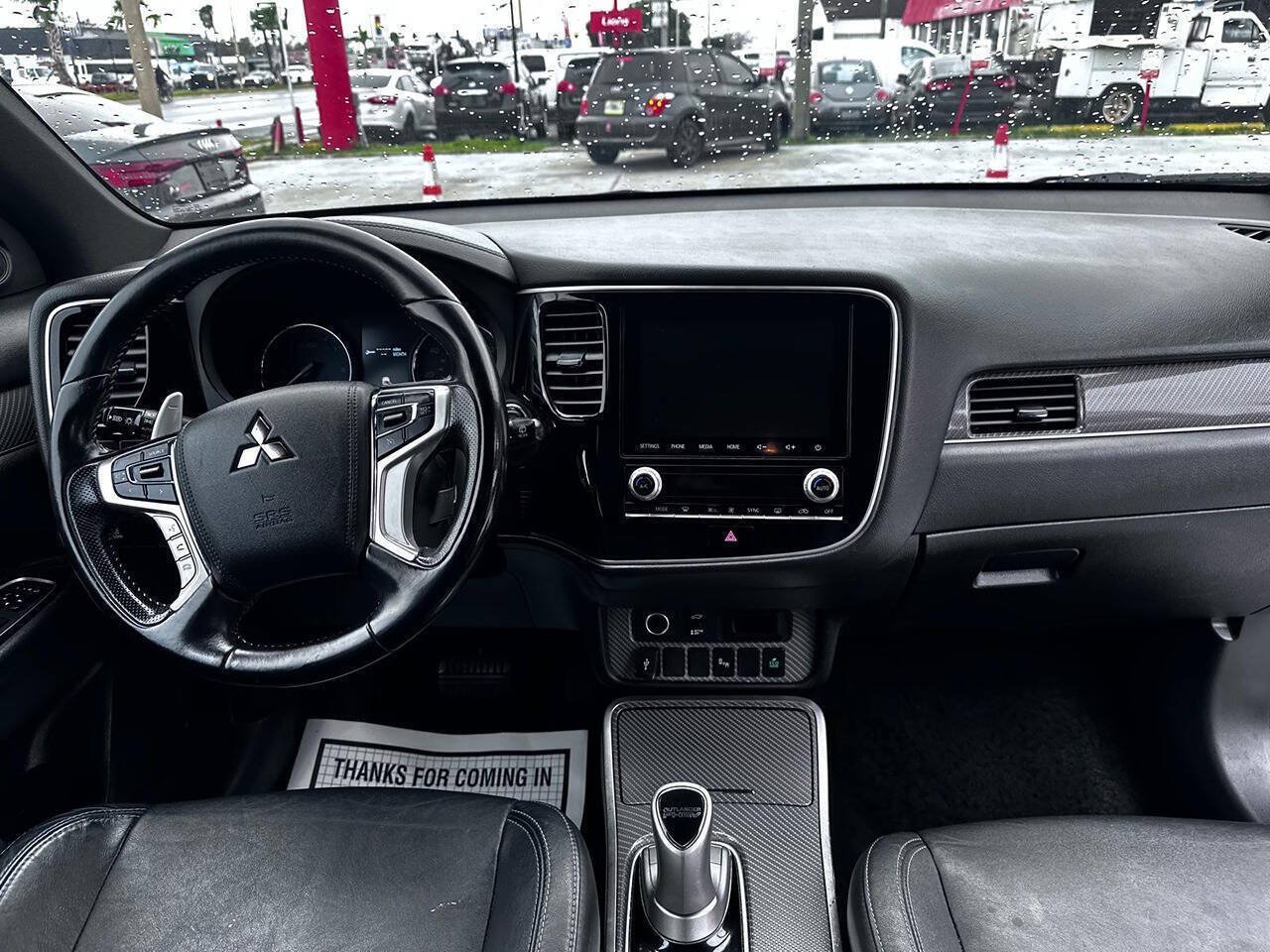 Used 2022 Mitsubishi Outlander LE AWD/4WD image 15