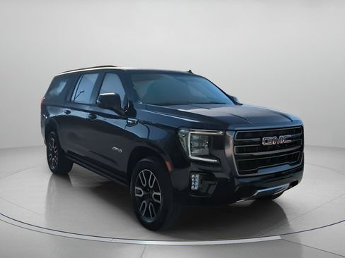 Used 2021 GMC Yukon XL AT4 w/ AT4 Premium Package image 3