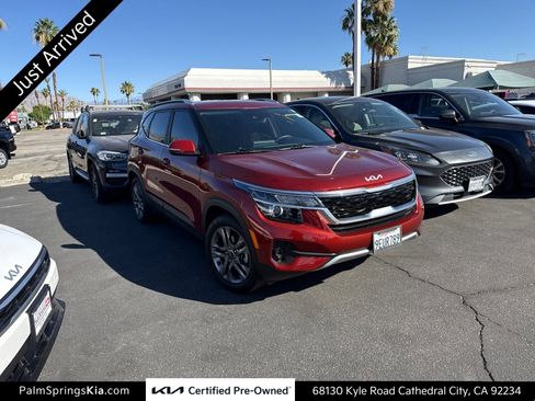 Certified 2023 Kia Seltos S w/ Navigation Package FWD image 1