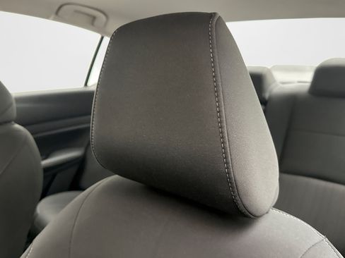 Used 2023 Nissan Altima 2.5 SV AWD/4WD image 8