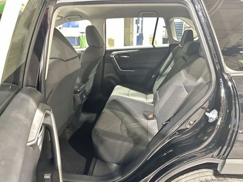 Used 2024 Toyota RAV4 XLE image 23