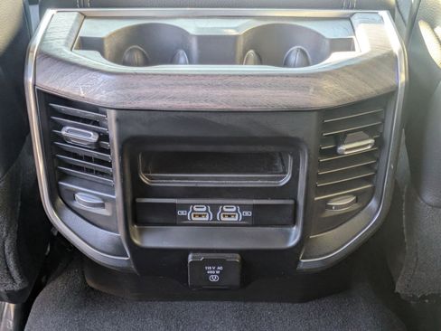 Used 2025 RAM 2500 Laramie image 31