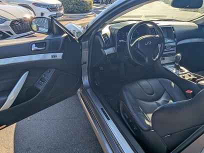 Used 2013 INFINITI G37 Journey w/ Premium Pkg