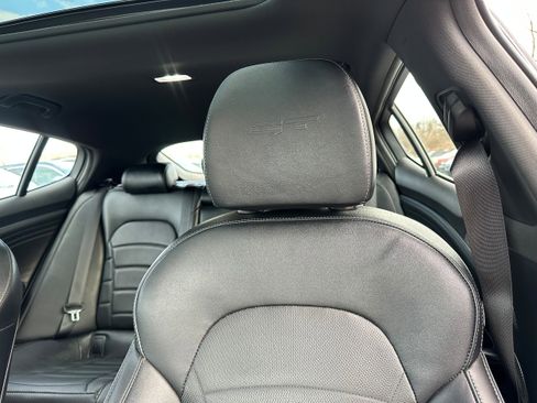 Used 2023 Kia Stinger GT2 image 45