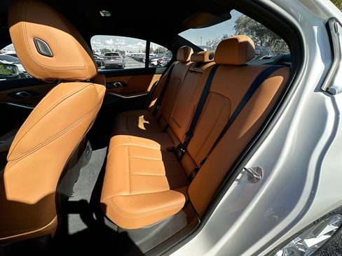 New 2026 BMW 330i Sedan w/ Convenience Package RWD image 19