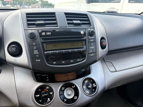 Used 2007 Toyota RAV4 Limited image 14