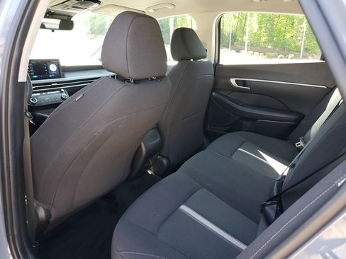 Used 2025 Hyundai Sonata SEL image 9