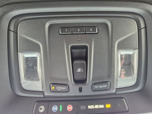 Used 2021 GMC Sierra 1500 AT4 w/ AT4 Preferred Package image 20