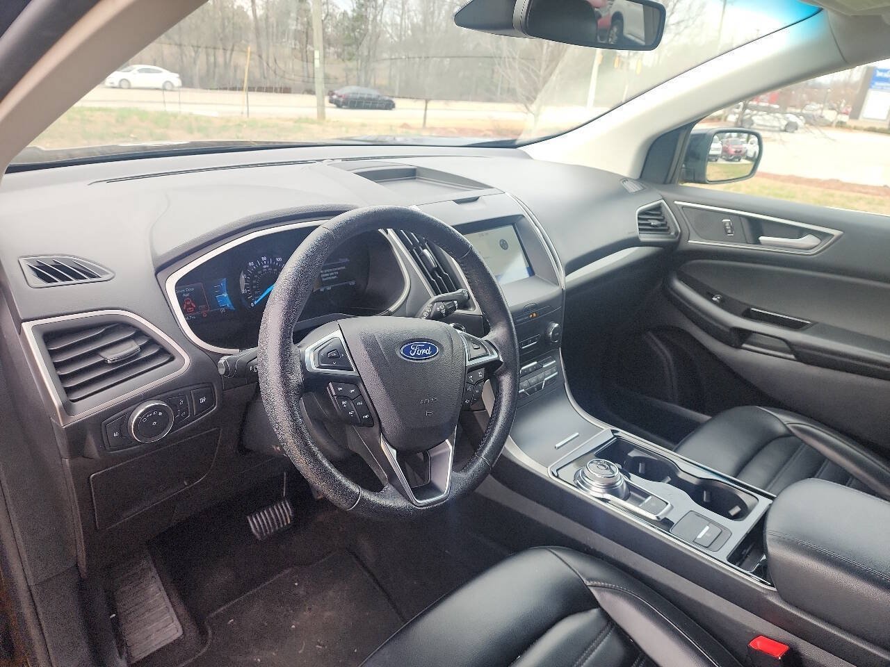 Used 2020 Ford Edge SEL FWD image 26