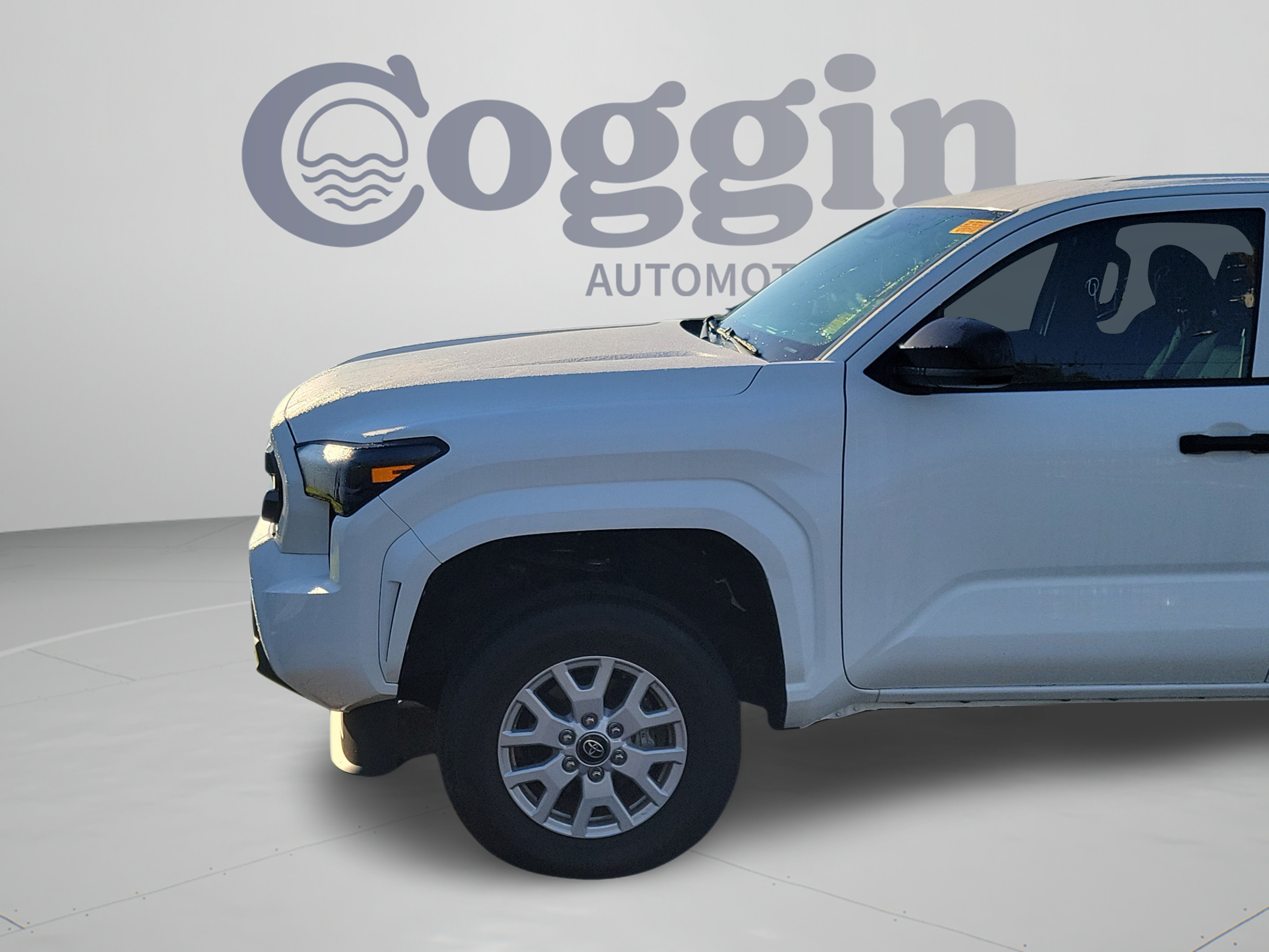 Used 2024 Toyota Tacoma SR RWD image 28