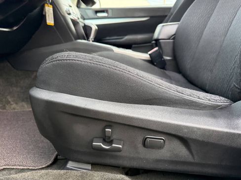 Used 2012 Subaru Outback 2.5i Premium w/ All-Weather Pkg image 17