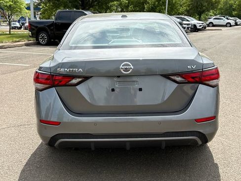 Certified 2023 Nissan Sentra SV FWD image 3