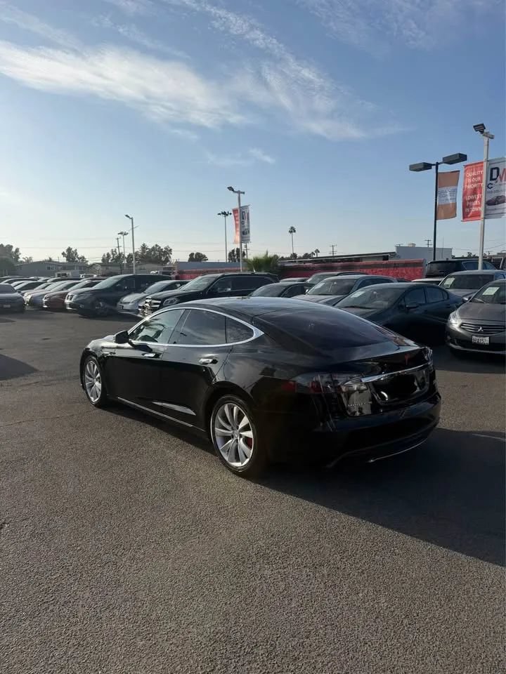Used 2015 Tesla Model S 85D AWD/4WD image 5