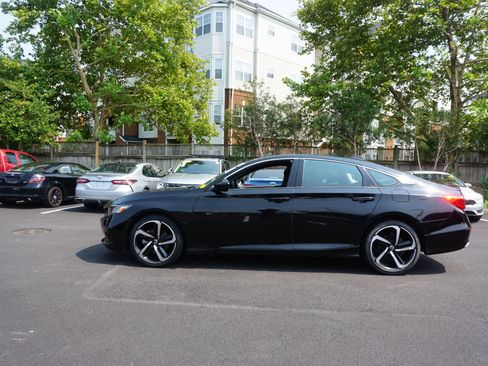 Used 2022 Honda Accord Sport image 5