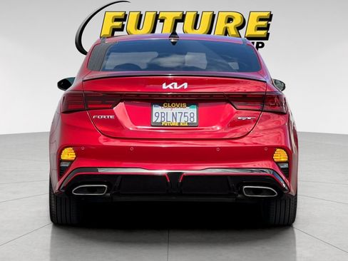 Used 2022 Kia Forte GT w/ GT2 Package FWD image 5
