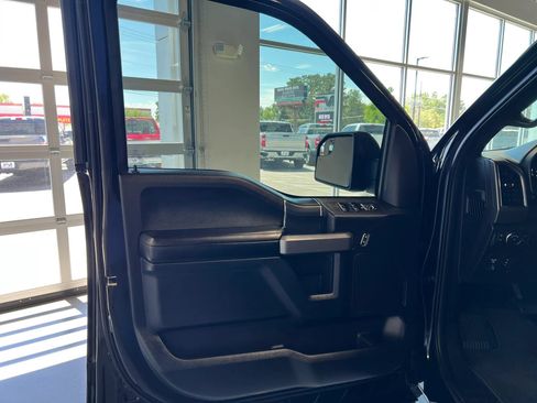 Used 2018 Ford F150 XLT w/ Equipment Group 302A Luxury AWD/4WD image 11