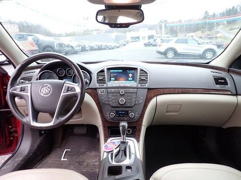 Used 2012 Buick Regal Premium image 12