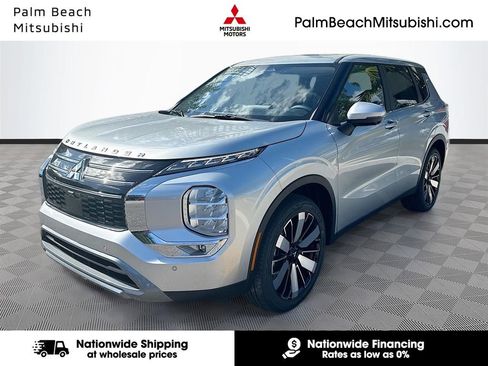New 2026 Mitsubishi Outlander SE FWD image 1