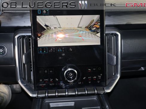 Certified 2025 GMC Acadia Elevation FWD image 24