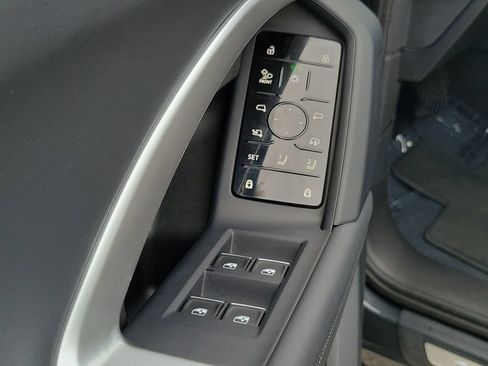 Certified 2025 Audi Q5 Premium w/ Premium Plus AWD/4WD image 21