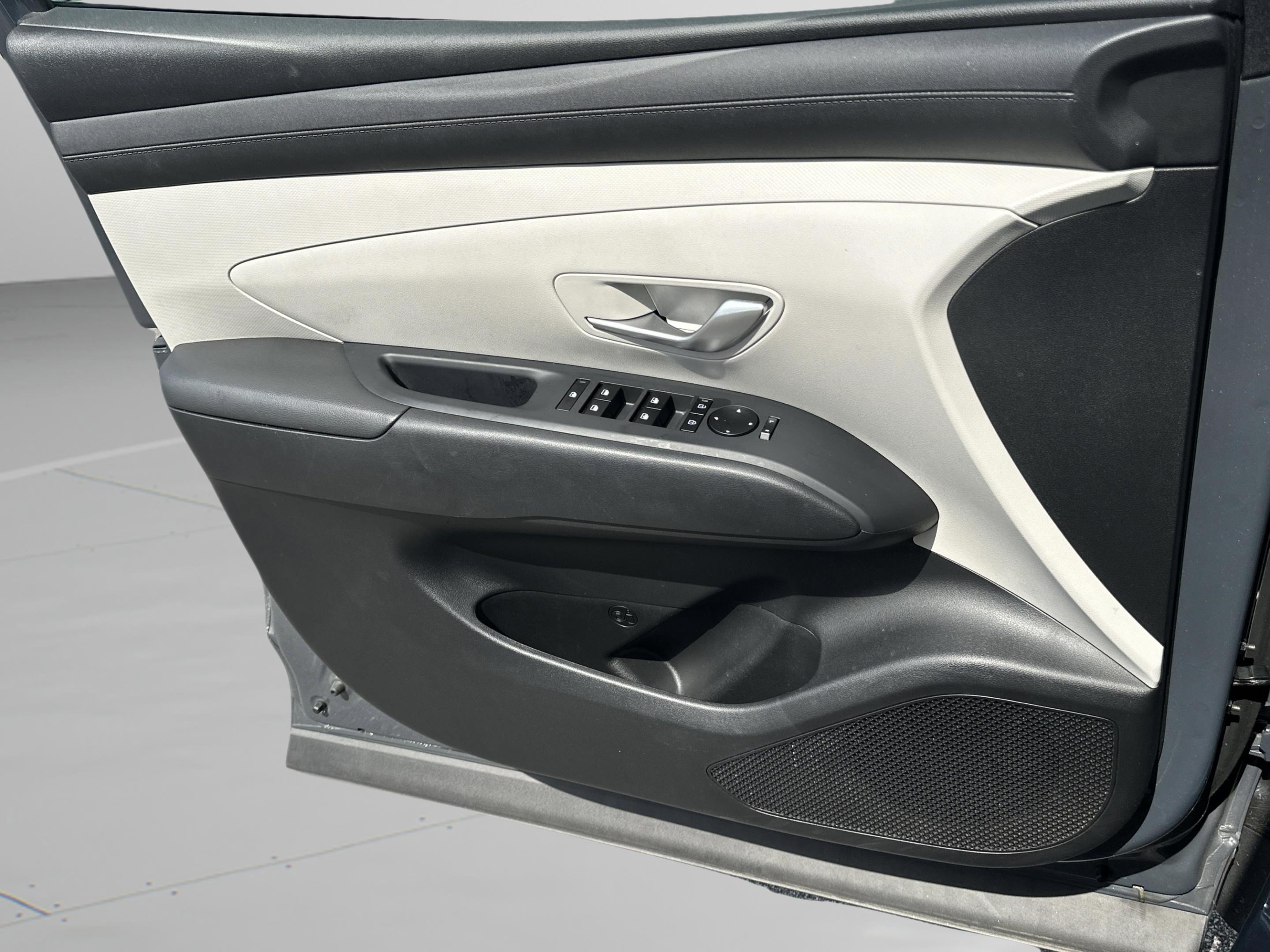 New 2025 Hyundai Tucson SEL FWD image 19