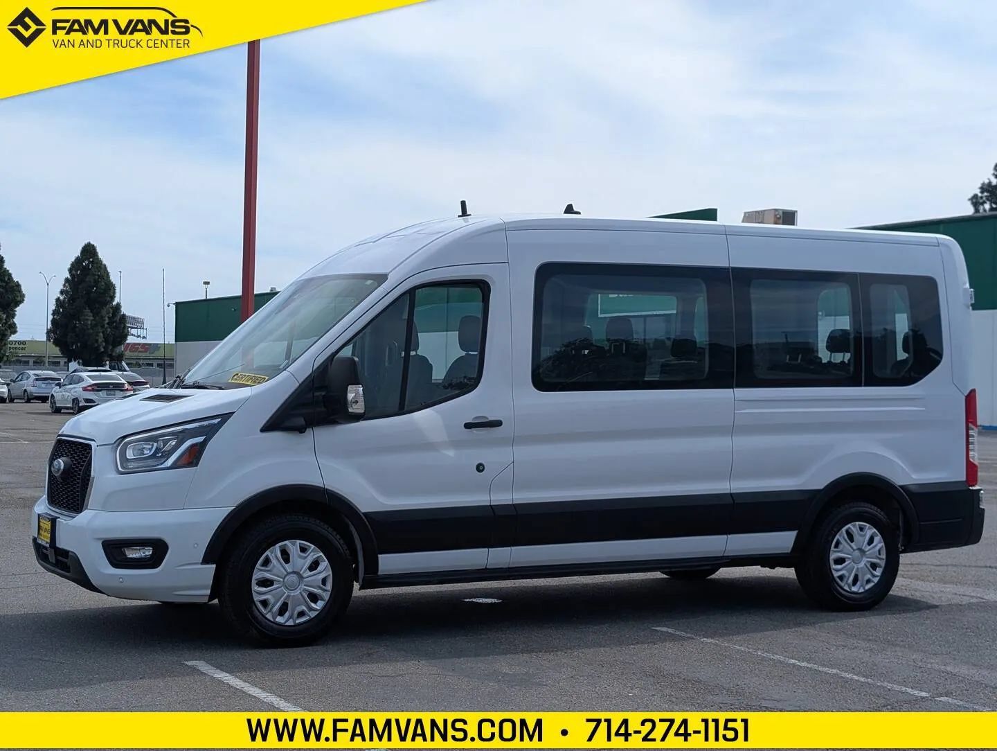 Used 2023 Ford Transit 350 XLT RWD image 5